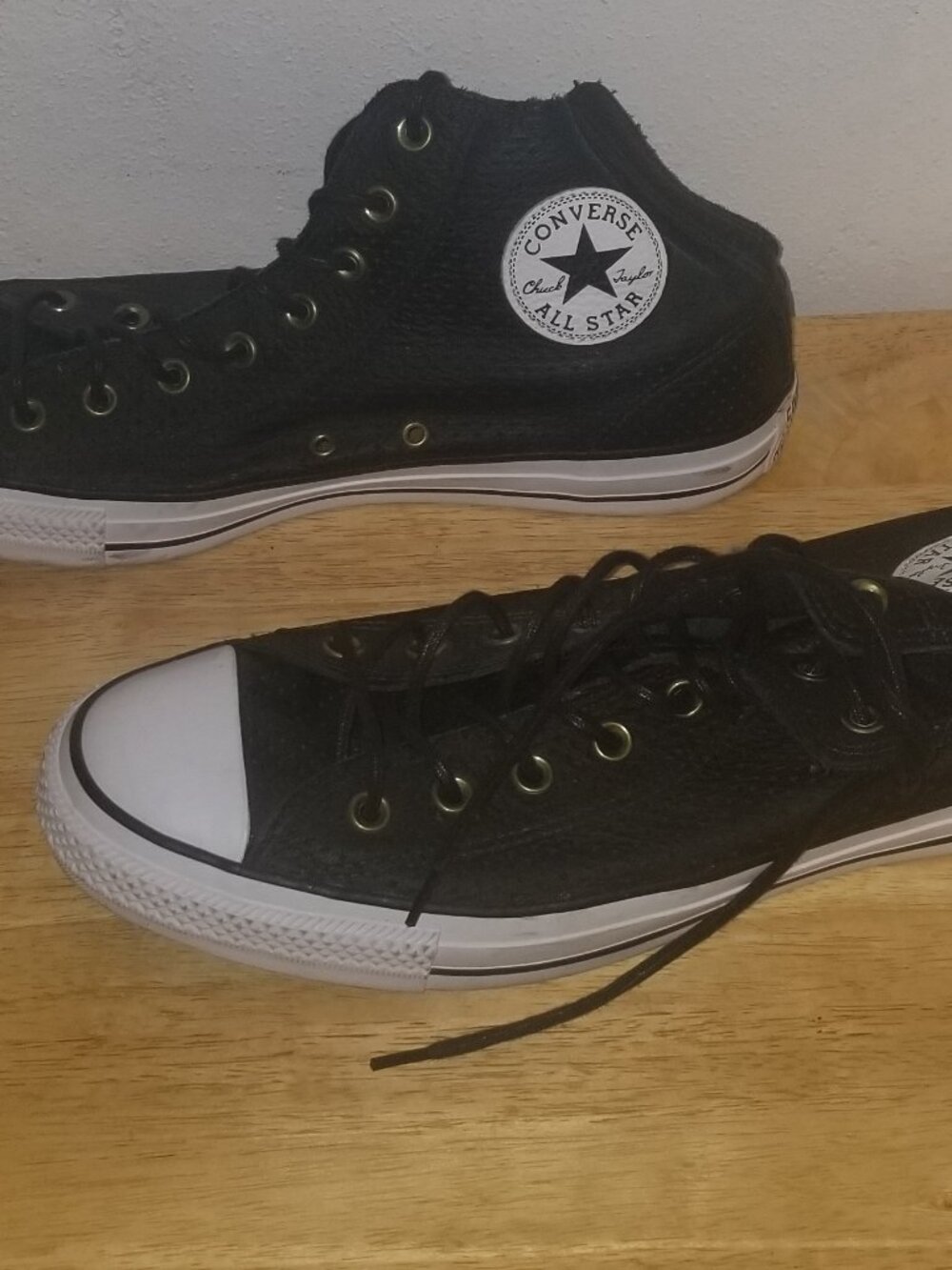 Share Converse Chuck Taylor Leather Black/White Hightop 151248C Size 12